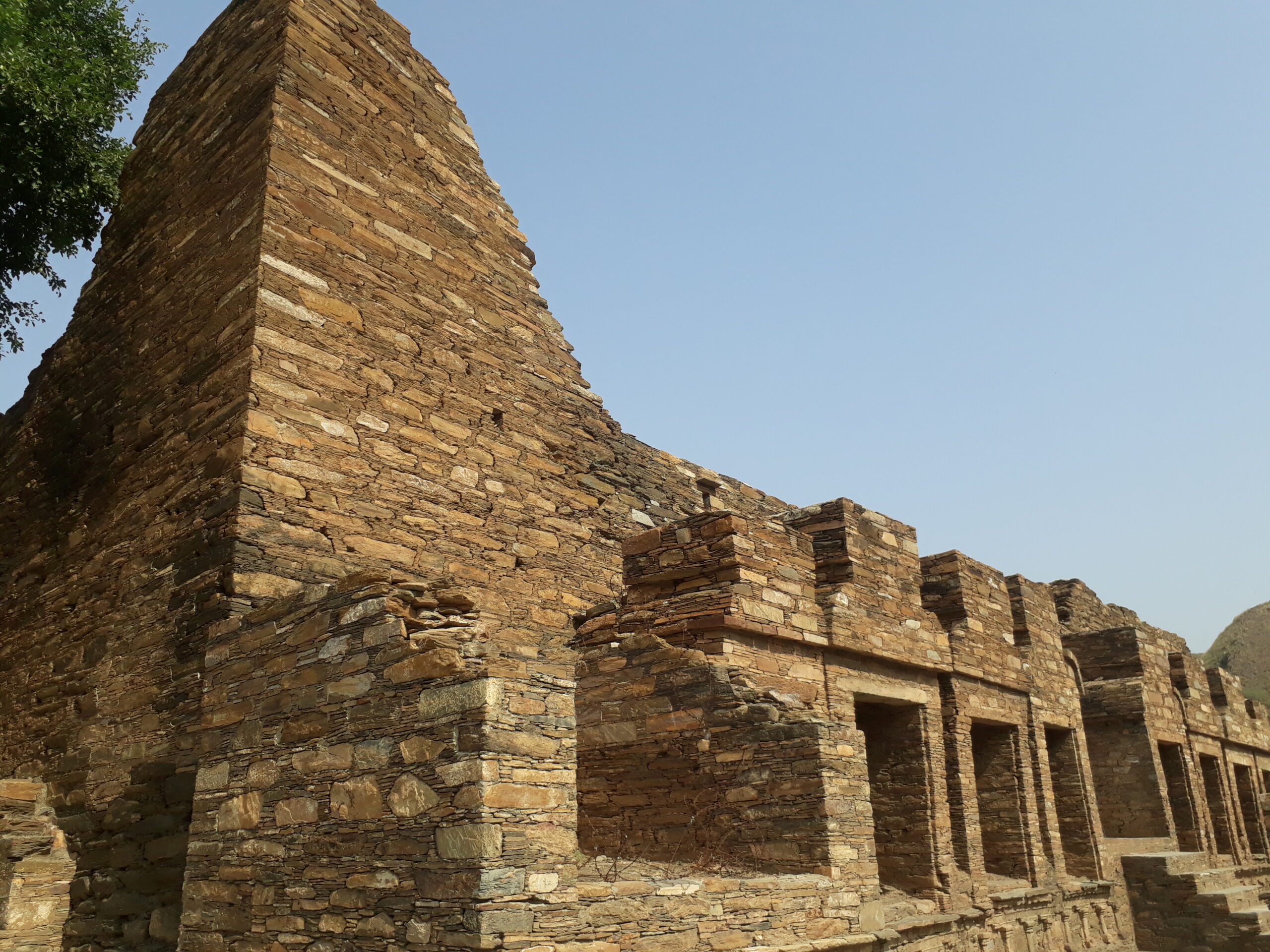 Takhtbhai Budhist Monastry..,-